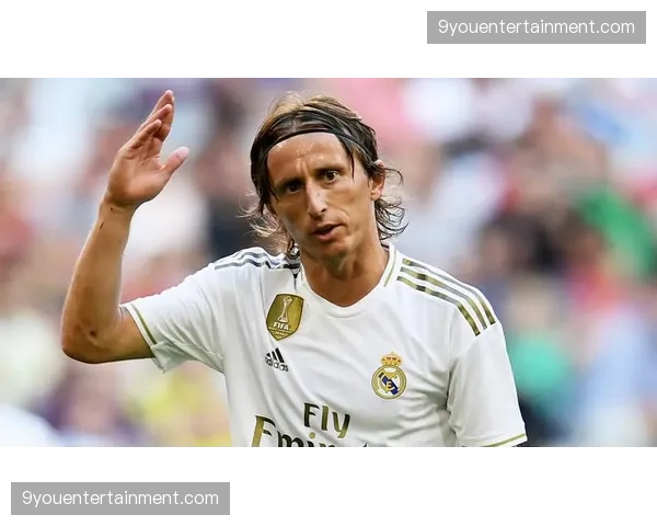 比利亚雷亚尔帕尔特伊肌肉问题 中场屏障作用减弱